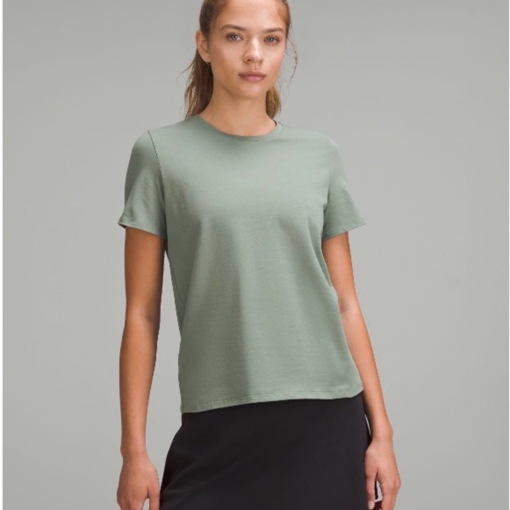 lululemon Love Crew Olive Green Short Sleeve Tee
